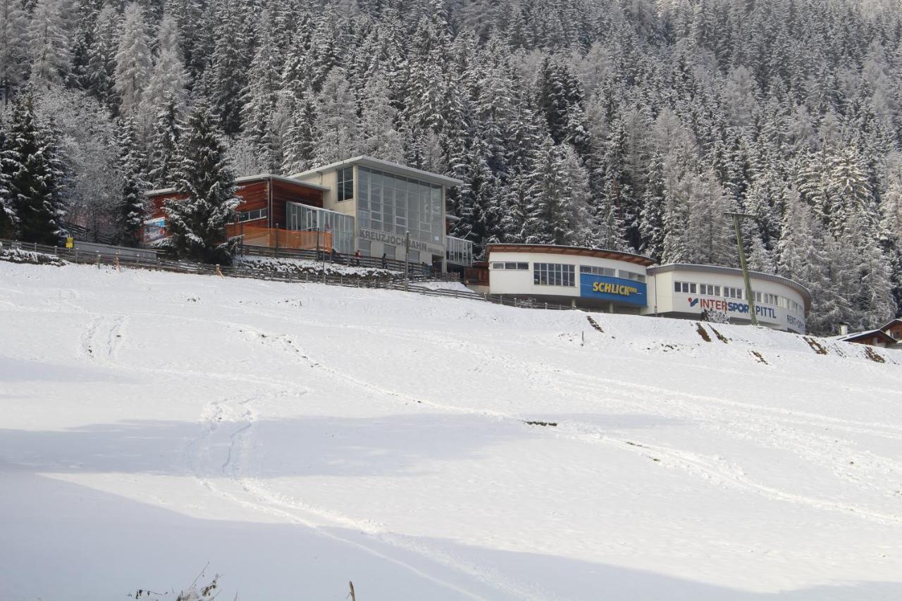 Ferienwohnung Auszeit Stubai Фулпмес Екстериор снимка