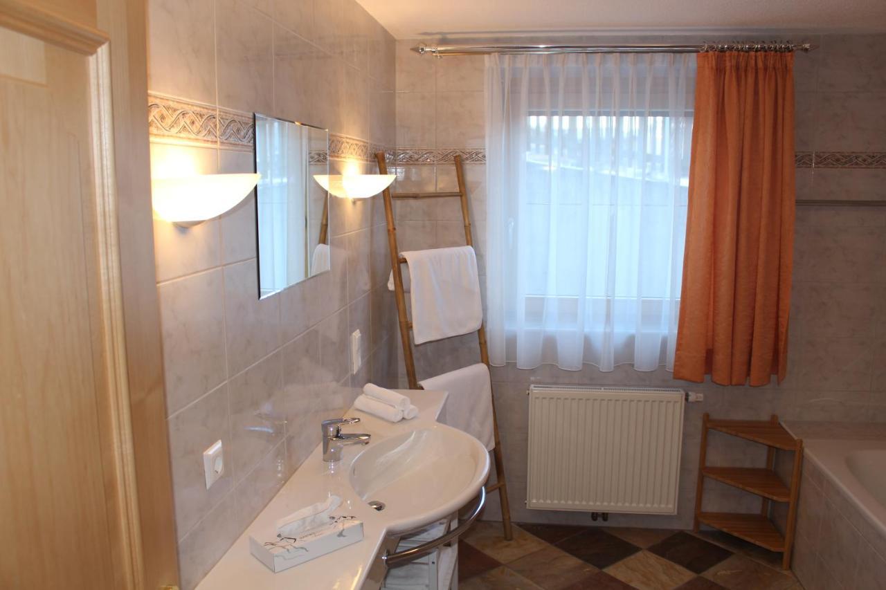 Ferienwohnung Auszeit Stubai Фулпмес Екстериор снимка